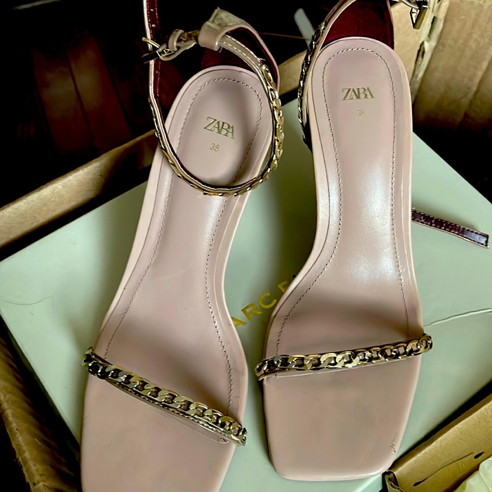 Zara heeled size 38